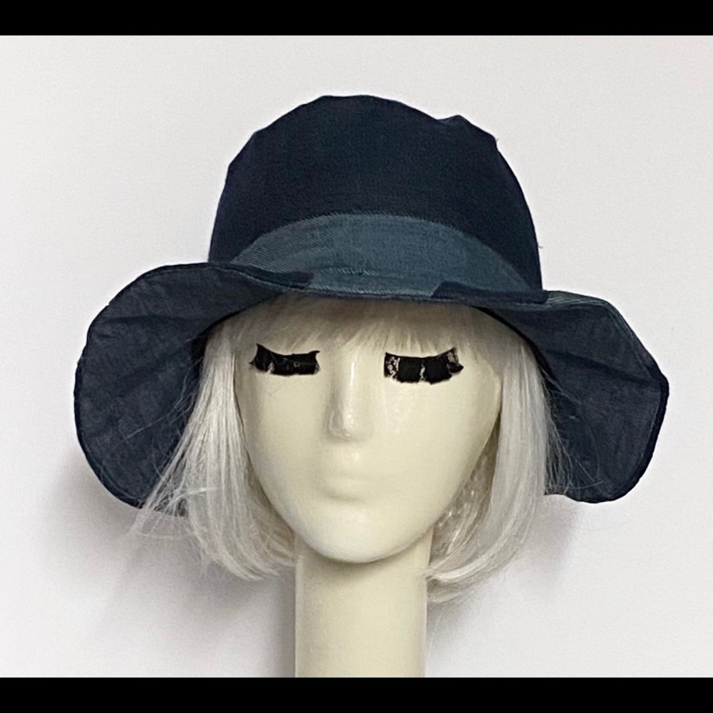Upcycled patchwork bucket hat - Picture 6 of 11